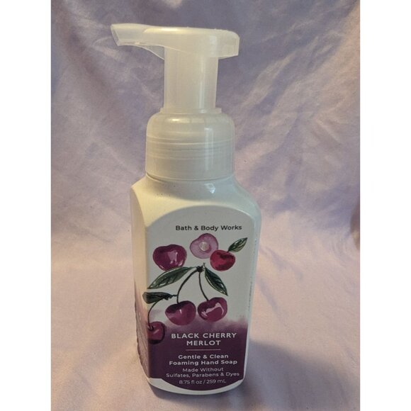 Bath & Body Works Black Cherry Merlot Foaming Hand Soap 8.75 Oz Gentle & Clean - Picture 1 of 2